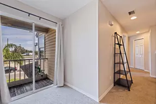 1050 Starkey Rd, Largo, FL 33771 - Photo 22