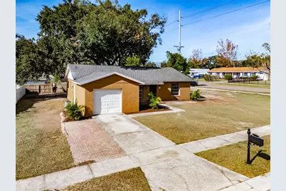 2401 Devonwoode Place, Seffner, FL 33584 - Photo 36