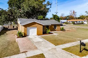 2401 Devonwoode Pl, Seffner, FL 33584 - Photo 36