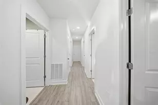 9278 Rally Spring Loop, Wesley Chapel, FL 33545 - Photo 18