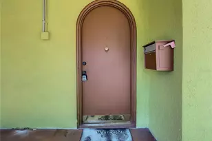 3003 Desoto Way S, Saint Petersburg, FL 33712 - Photo 4