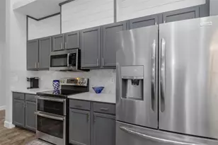 18836 Maisons Dr, Lutz, FL 33558 - Photo 28