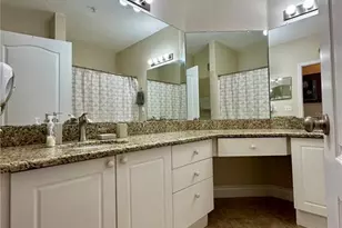 2724 Via Murano, Clearwater, FL 33764 - Photo 10