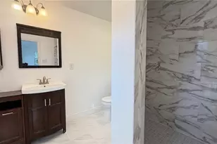 406 Dunedin Ave, Temple Terrace, FL 33617 - Photo 14
