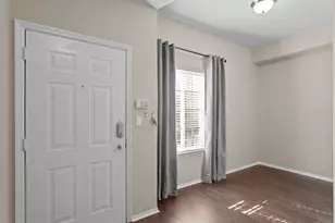 9817 Meadow Field Cir, Tampa, FL 33626 - Photo 8