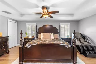 28042 Lindenhurst Dr, Wesley Chapel, FL 33544 - Photo 24