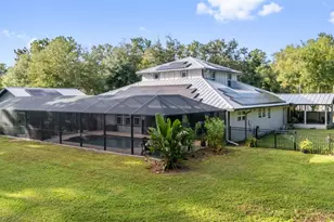 28042 Lindenhurst Dr, Wesley Chapel, FL 33544 - Photo 54