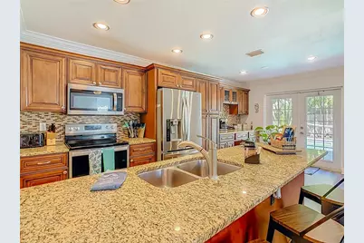 4016 Kimpton Place, Largo, FL 33771 - Photo 10