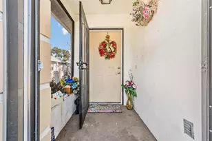 2050 Telogia Ct, Holiday, FL 34690 - Photo 4