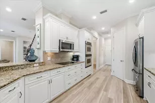 2113 Carroll Landing Dr, Tampa, FL 33612 - Photo 20