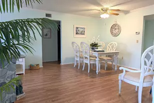 8198 Terrace Garden Dr N, Saint Petersburg, FL 33709 - Photo 10