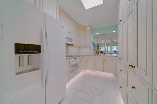 16450 Gulf Blvd, North Redington Beach, FL 33708 - Photo 14