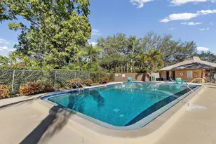 1829 Clearbrooke Dr, Clearwater, FL 33760 - Photo 34