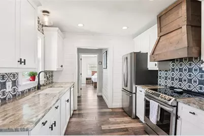 704 W Fribley Street, Tampa, FL 33603 - Photo 10