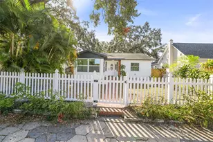 1520 20th Ave N, Saint Petersburg, FL 33704 - Photo 1