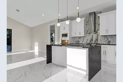 2839 60th Avenue N, Saint Petersburg, FL 33714 - Photo 8