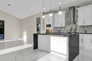 2839 60th Ave N, Saint Petersburg, FL 33714 - Photo 8