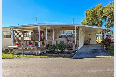 6109 Creston Street, Zephyrhills, FL 33542 - Photo 2