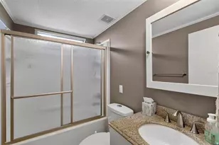 320 La Costa, North Port, FL 34287 - Photo 24