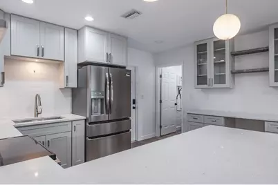 781 40th Avenue NE, Saint Petersburg, FL 33703 - Photo 10