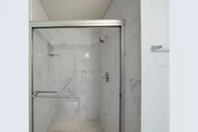 3244 38th Way S #B, Saint Petersburg, FL 33711 - Photo 14