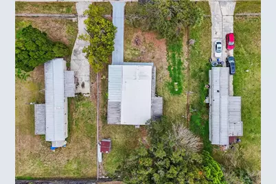 5111 Dacca Drive, Tampa, FL 33619 - Photo 70