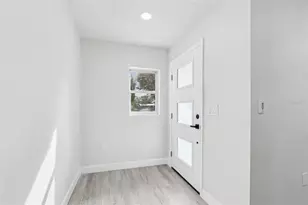 2286 Terrace Dr N, Clearwater, FL 33765 - Photo 10