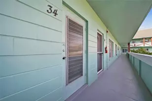 2042 Australia Way W, Clearwater, FL 33763 - Photo 2