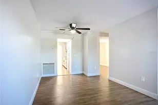 2850 59th Street S, Gulfport, FL 33707 - Photo 10