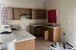 3607 N 52nd St, Tampa, FL 33619 - Photo 4