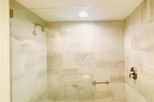 1515 Pinellas Bayway S, Saint Petersburg, FL 33715 - Photo 22