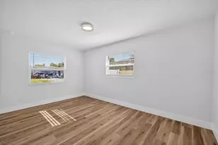 1824 Owen Dr, Clearwater, FL 33759 - Photo 28