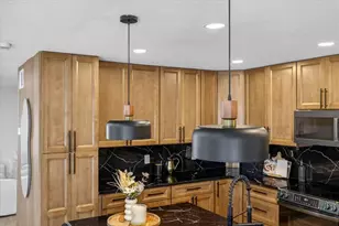 10709 Dowry Ave, Tampa, FL 33615 - Photo 16