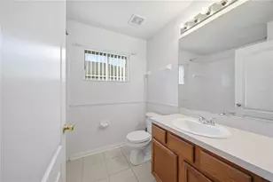 30525 Lanesborough Cir, Wesley Chapel, FL 33543 - Photo 14