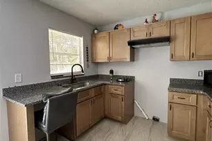 3440 N Olive Ave, Crystal River, FL 34428 - Photo 12