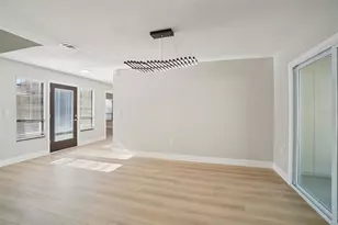 679 Bonnie Blvd, Palm Harbor, FL 34684 - Photo 36