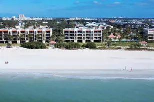 7564 Bayshore Dr, Treasure Island, FL 33706 - Photo 2