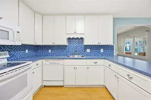 5434 County Rd 122 N, Wildwood, FL 34785 - Photo 2