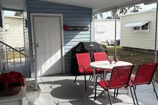 11045 102 St N, Largo, FL 33773 - Photo 16