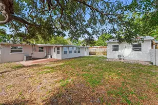 2162 Barcelona Dr, Clearwater, FL 33764 - Photo 24