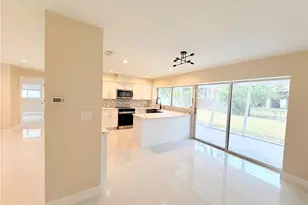 4866 Huntington St NE, Saint Petersburg, FL 33703 - Photo 18