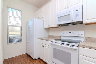 8951 Walnut Gable Court, Riverview, FL 33578 - Photo 6