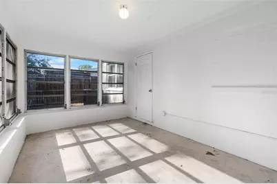 880 42nd Street N, Saint Petersburg, FL 33713 - Photo 14