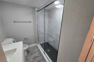 782 75th Ave N, Saint Petersburg, FL 33702 - Photo 18