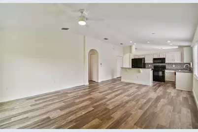 6401 Pine Top Way, Wesley Chapel, FL 33545 - Photo 28