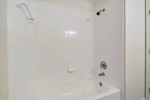 6401 Pine Top Way, Wesley Chapel, FL 33545 - Photo 38