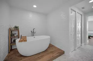 1520 Gulf Blvd, Clearwater Beach, FL 33767 - Photo 34