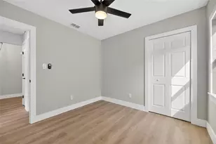 1740 Lakeview Village Dr, Brandon, FL 33510 - Photo 42