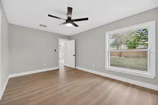 1740 Lakeview Village Dr, Brandon, FL 33510 - Photo 28