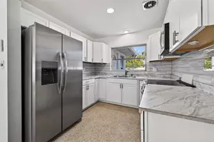 1452 Temple St, Clearwater, FL 33756 - Photo 6